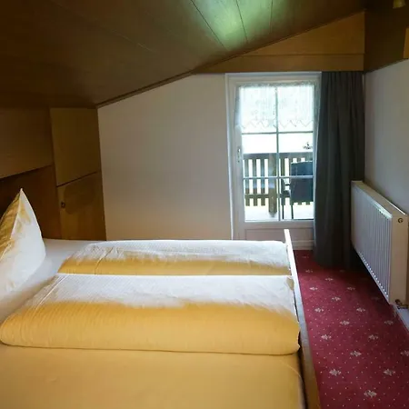 Guest house Gaestehaus Alpenblick 2*