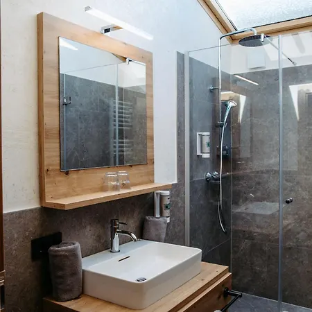 Gaestehaus Alpenblick Гостевой дом Лермос