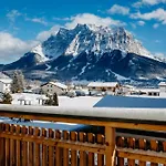 Gasthuis Gaestehaus Alpenblick Lermoos
