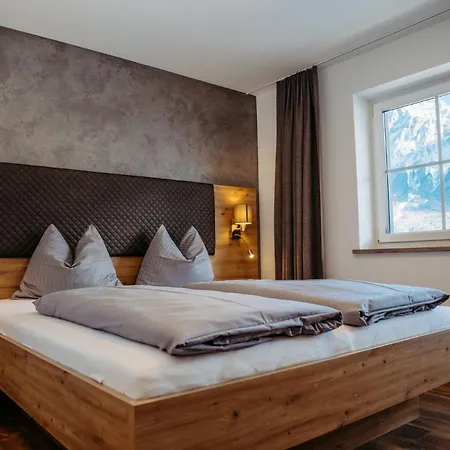 Gaestehaus Alpenblick Konukevi 3*